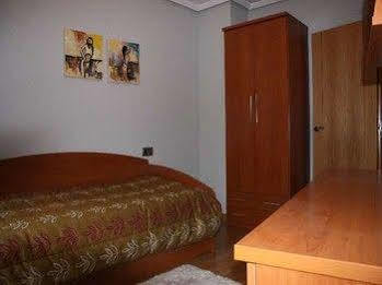 Apartamento La Cenicienta Catedral レオン エクステリア 写真