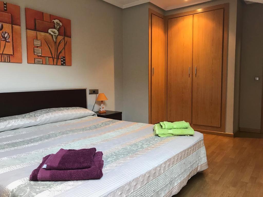 Apartamento La Cenicienta Catedral レオン エクステリア 写真